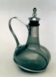 Caraffa con montature in argento, c.1904-5